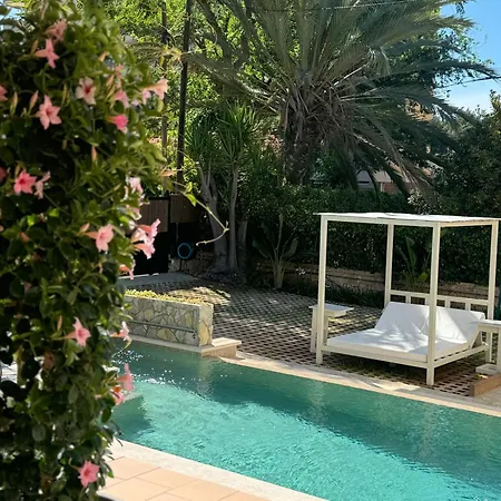 Villa Henry *